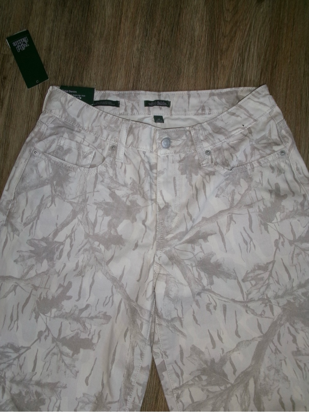 (5$ each) Wild fable Beige and White Printed Jeans